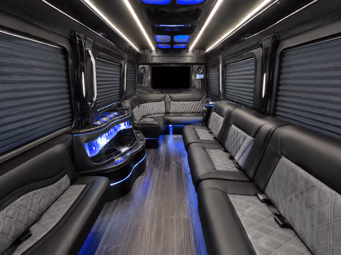 busrentallakeville com makes multi day group travel out of lakeville simple