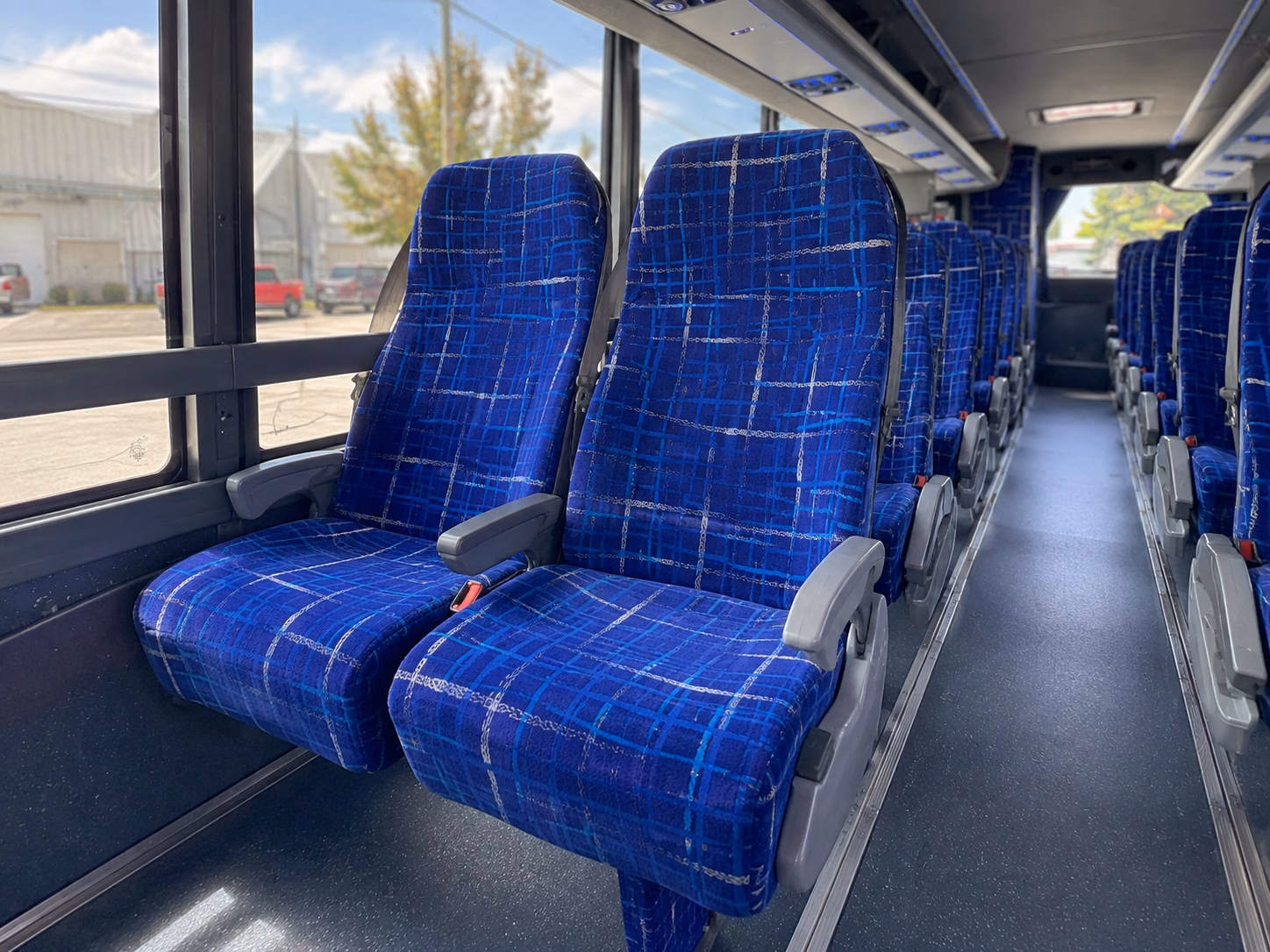 how distance and duration affect charter bus rates in lakeville