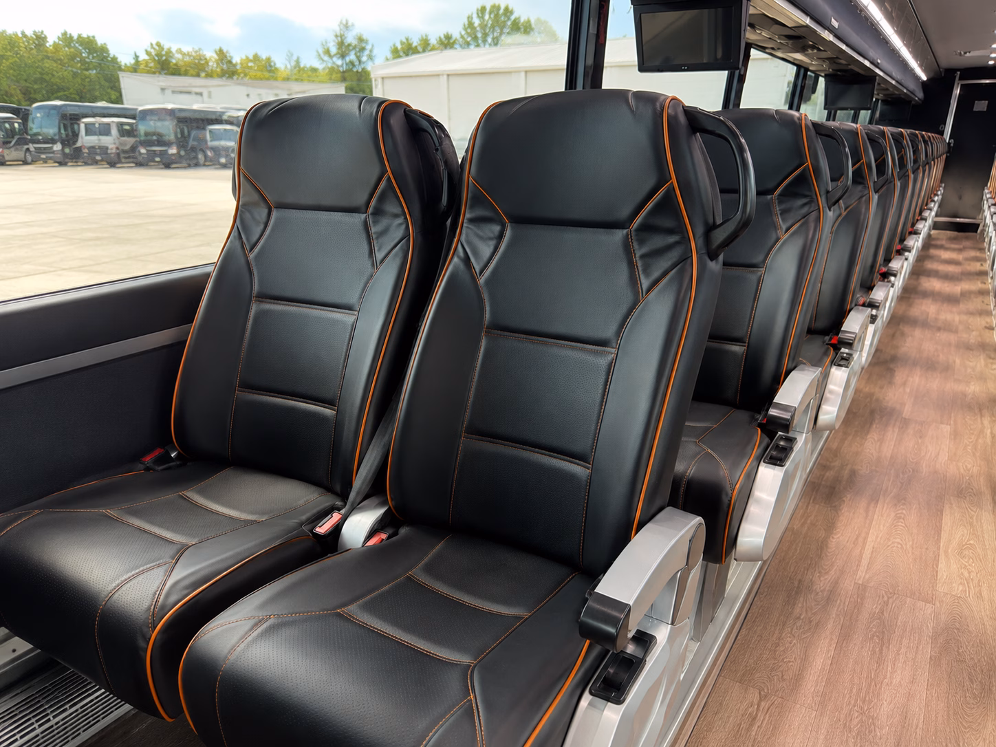 rather than splitting into cars keep your group together for fall harvest tours